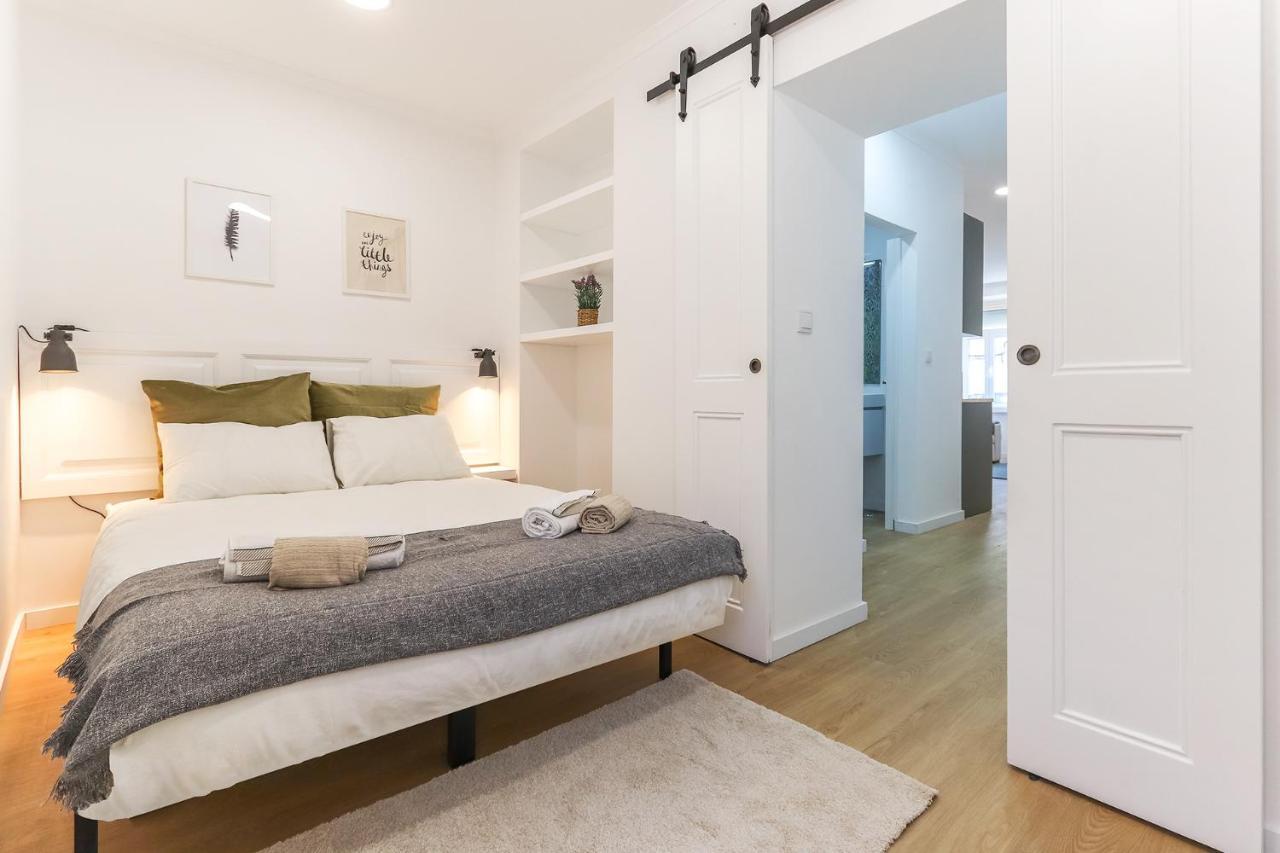 Vita Portucale ! Stylish Apartment Campo Ourique Lisbon Exterior photo