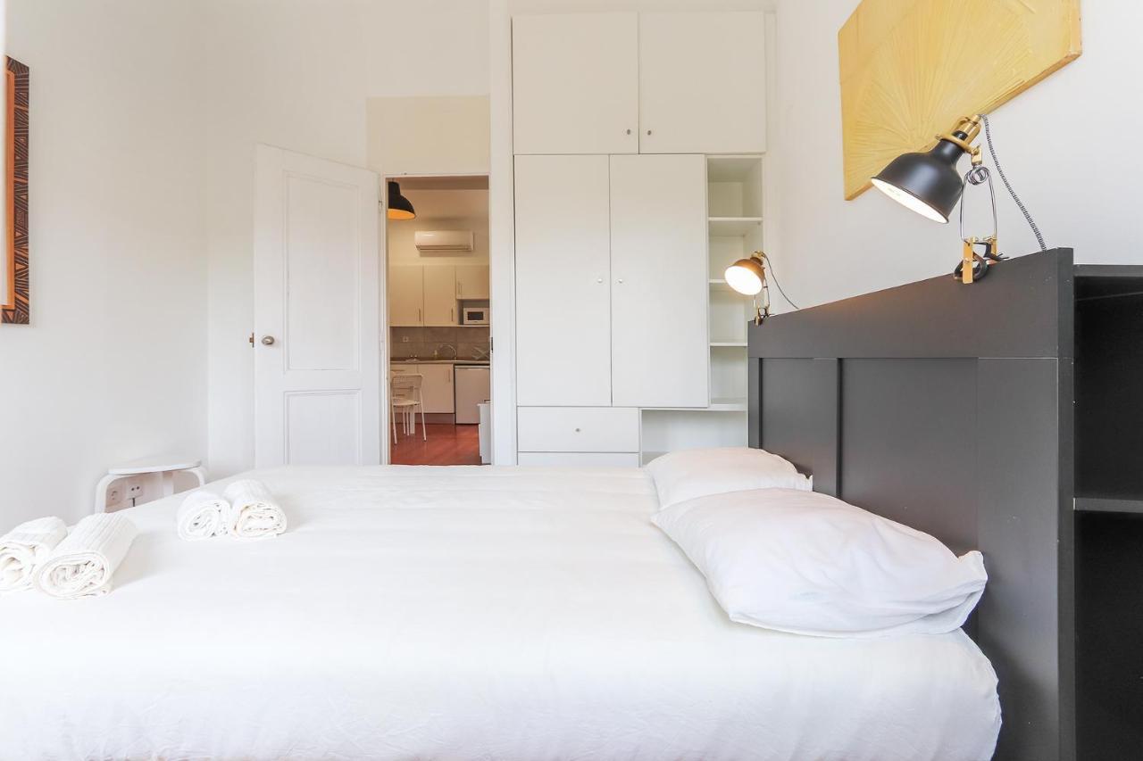 Vita Portucale ! Stylish Apartment Campo Ourique Lisbon Exterior photo