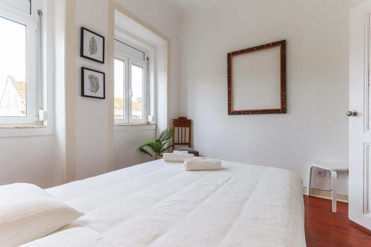 Vita Portucale ! Stylish Apartment Campo Ourique Lisbon Exterior photo