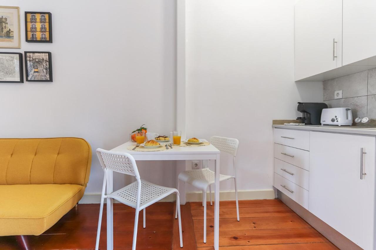 Vita Portucale ! Stylish Apartment Campo Ourique Lisbon Exterior photo