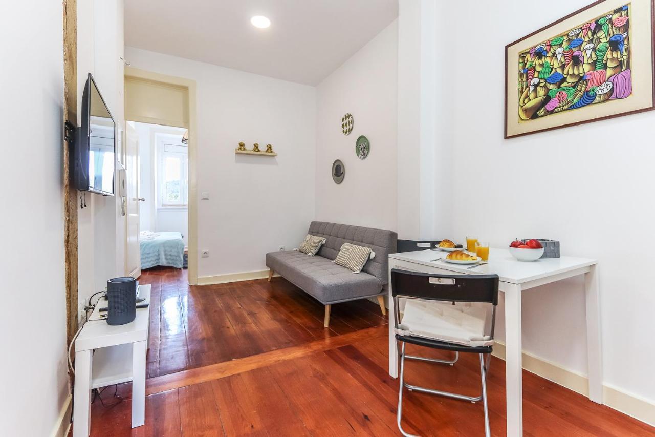 Vita Portucale ! Stylish Apartment Campo Ourique Lisbon Exterior photo